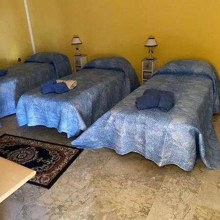 Alz4 Apartmán *