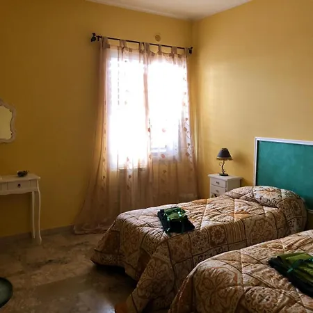 Alz4 Apartmán *